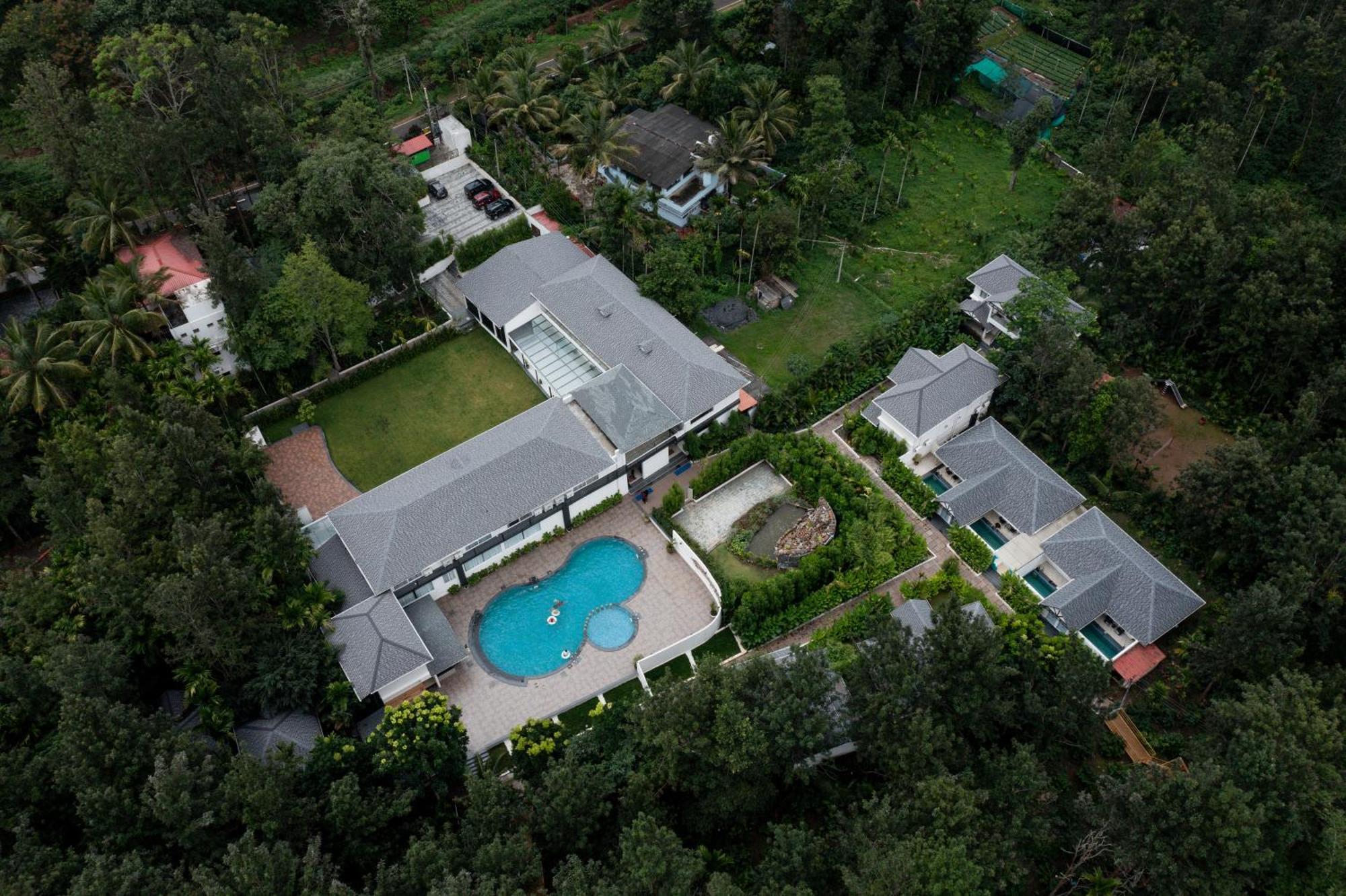 Inventree Aranya Resort & Spa Madikeri Luaran gambar